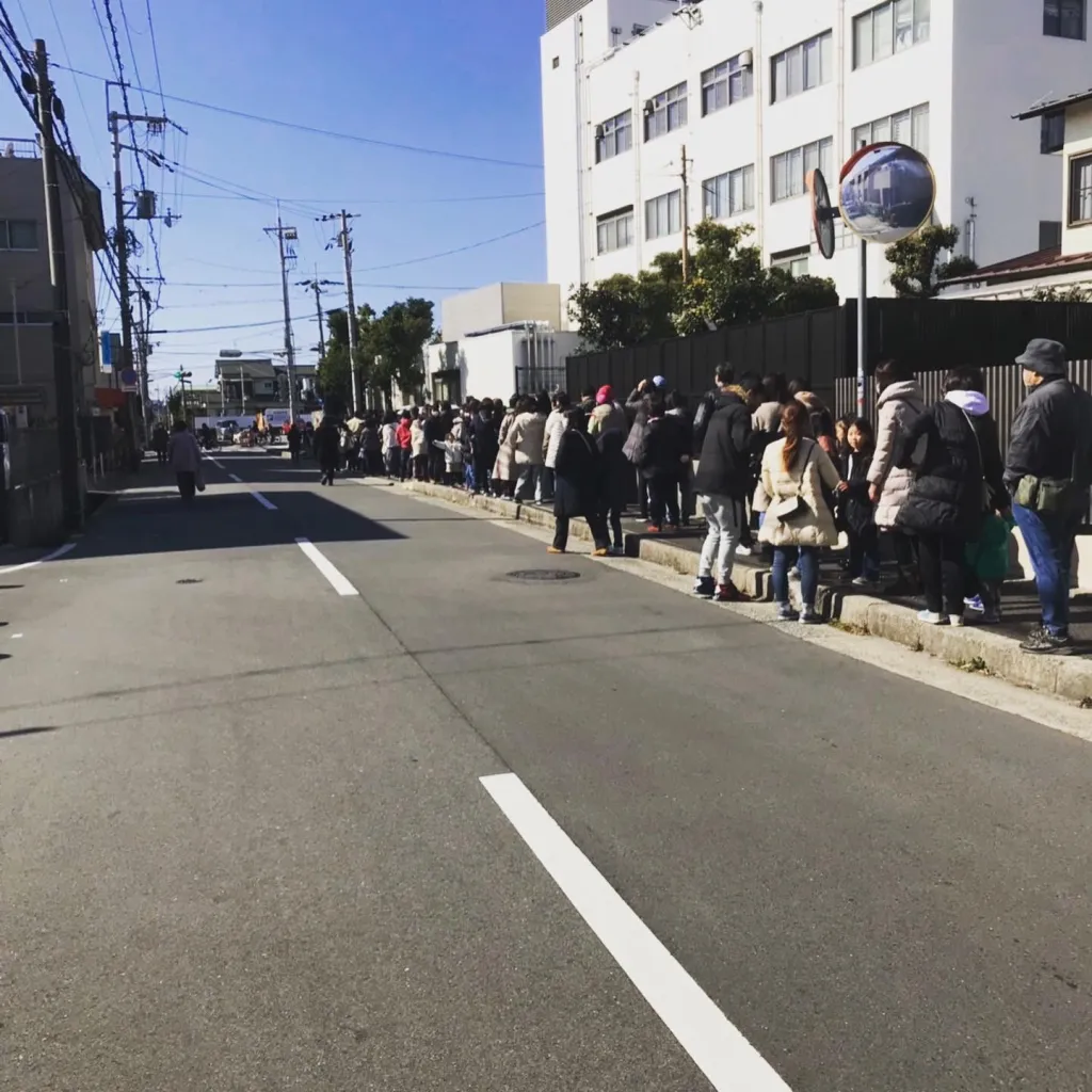 開店前の行列