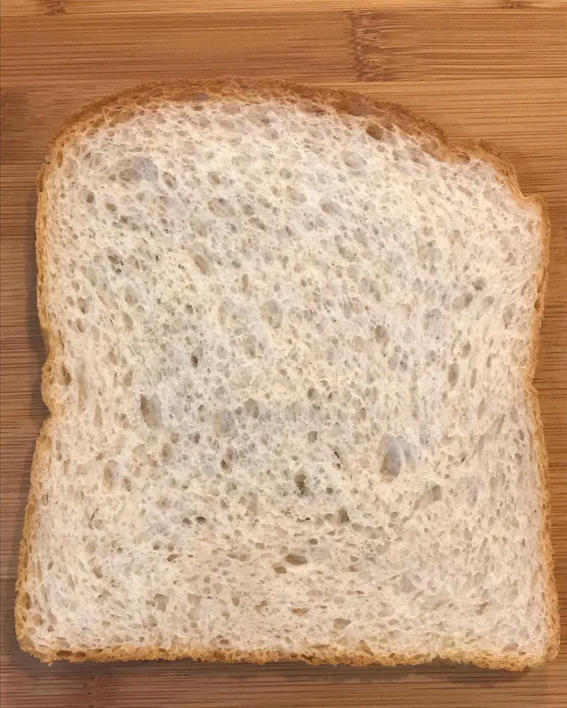 食パン断面写真