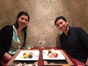 「結婚記念日と妻の誕生日祝い」